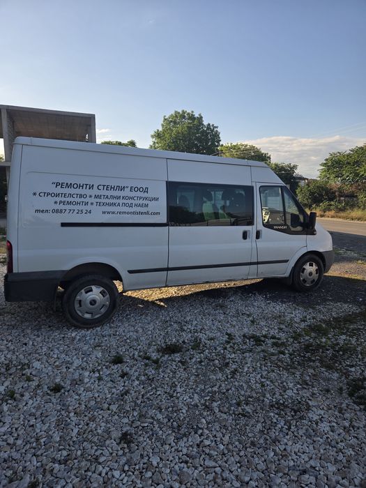 Продавам бус Ford Transit товаропътнически
