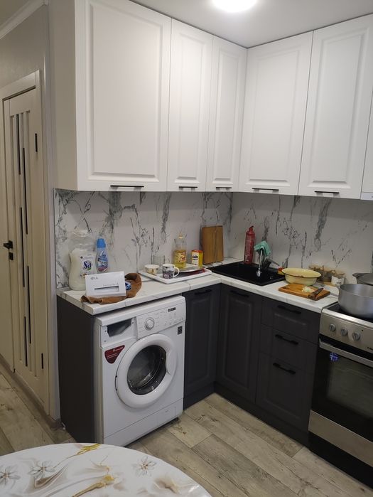 Продам 8 микрорайон  Беркимбаева 95/1