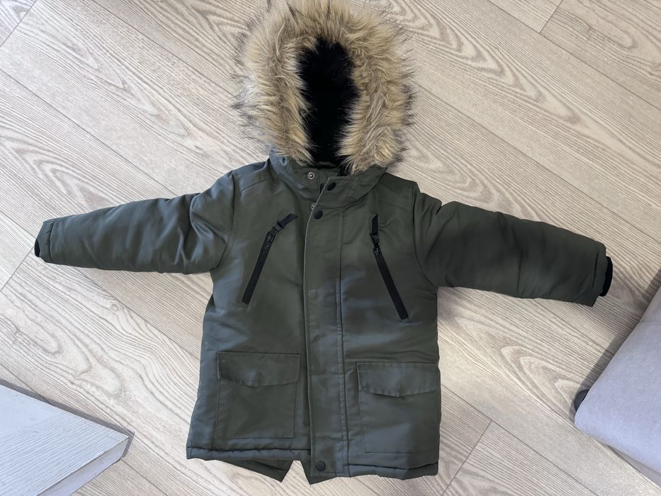 Продам зимнюю куртку