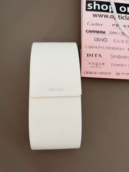 Слънчеви очила Prada ОРИГИНАЛНИ!