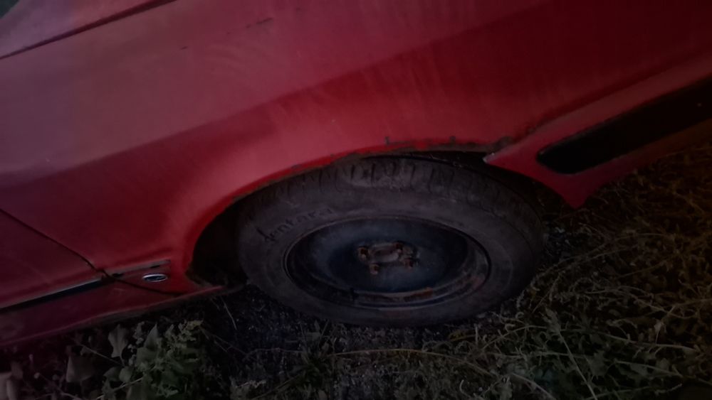 Ауди 80 по запчастям
