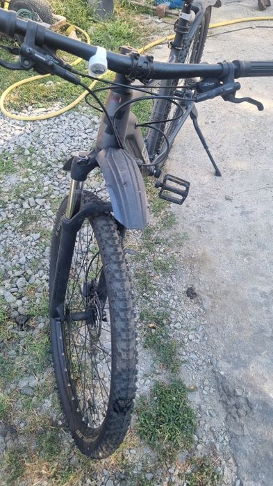 Bicicleta cube in stare perfecta