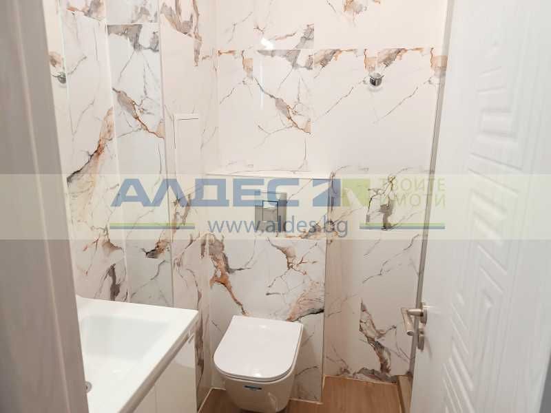 Дава се под наем Четиристаен апартамент в София, Изток - 140 кв.м за 1530 € - Снимка #14