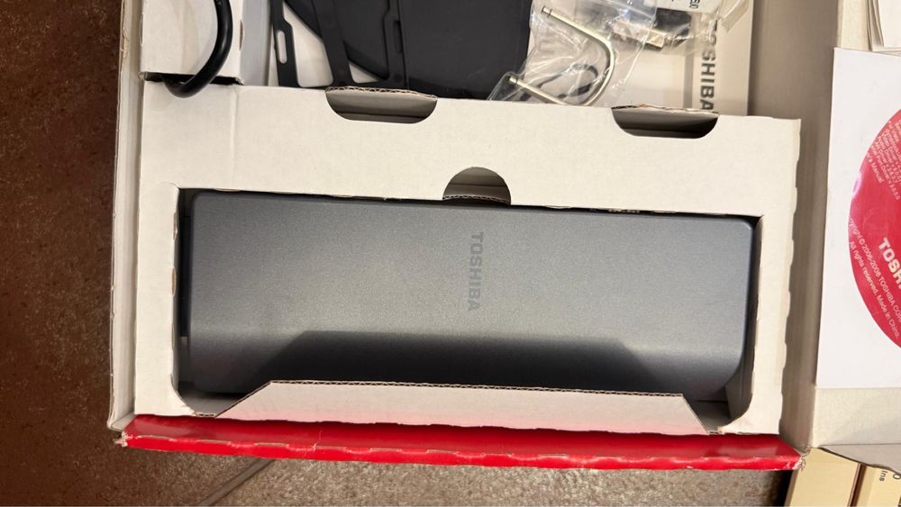 Toshiba Dynadock DVI – stație de andocare USB