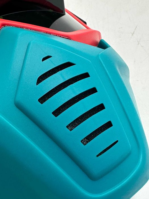 Маска сварочная с автоматическим затемнением BIYOTI BYT-WH07