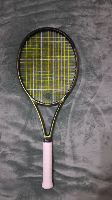 Rachetă tenis Wilson Blade 100, V8. 0, 300g