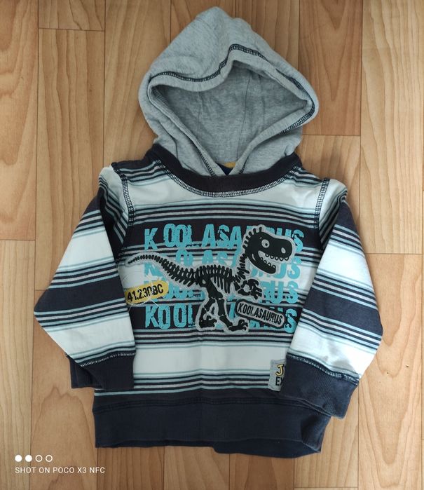 Продам детские вещи