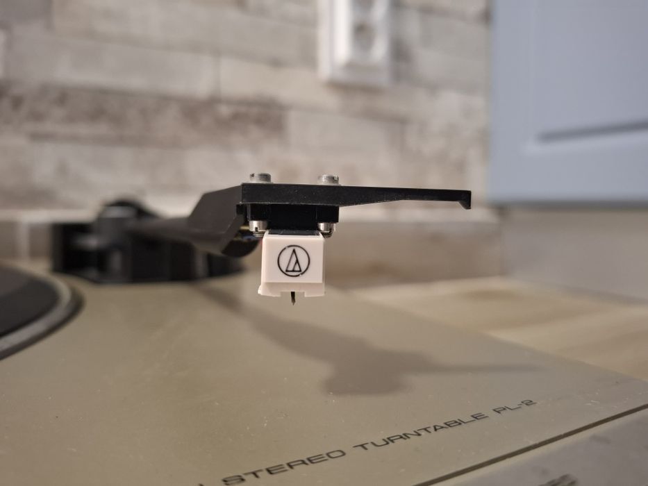 Pick-up  Pioneer  PL-2