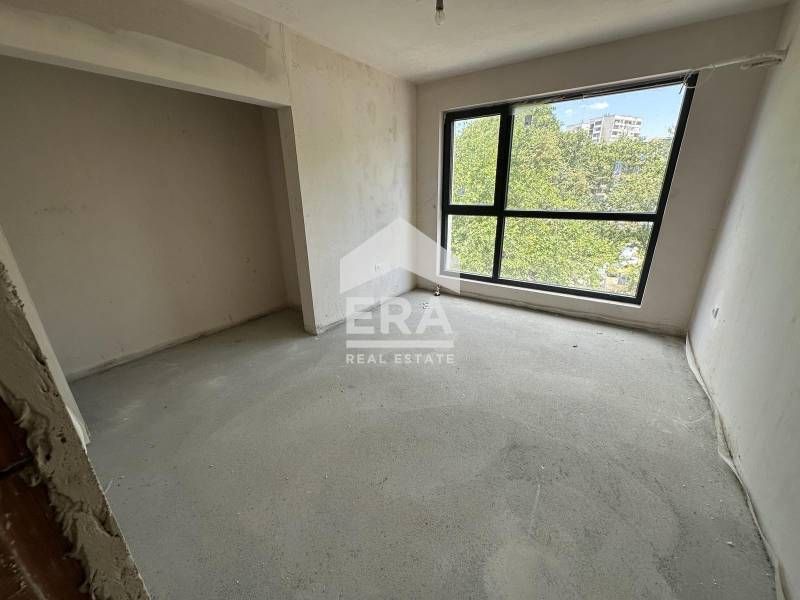 Продава се Тристаен апартамент в Варна, Чайка - 109 кв.м за 2945 €/кв.м - Снимка #7