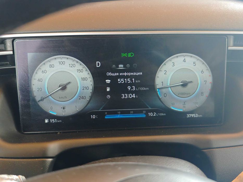 Tucson 2.5 AT 8  поғона lyks 4 WD 7 ўринли