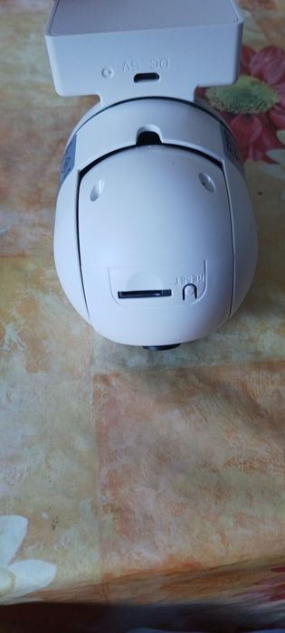 Продавам камера чисто нова