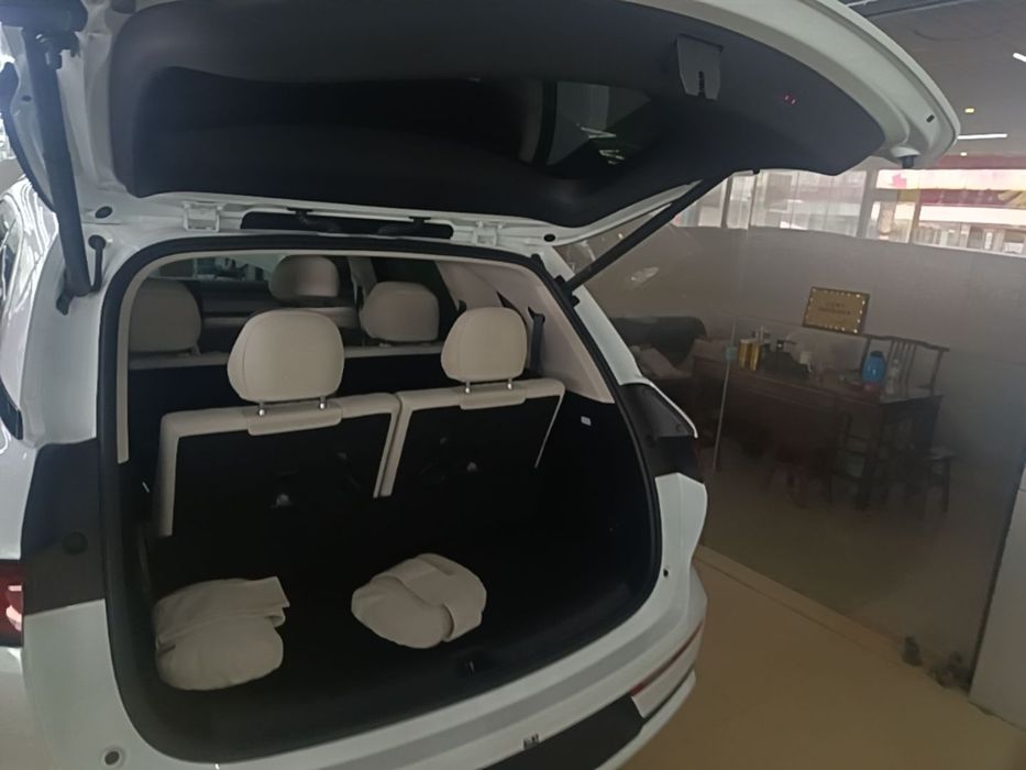 BYD Tang L, 670km электричка