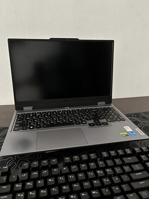 Lenovo Loq 15IRX10