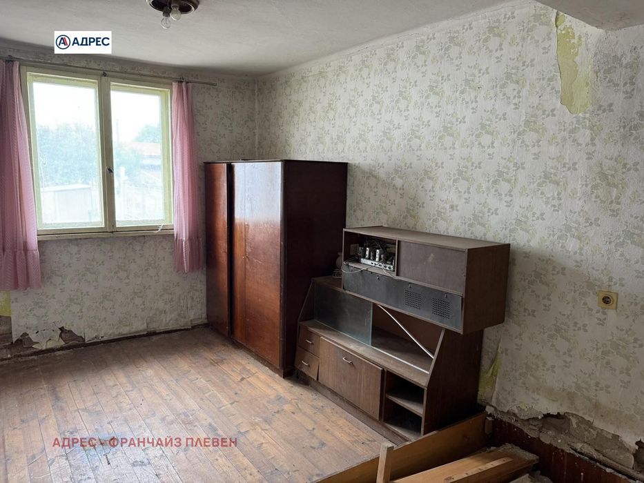 Къща в Плевен, област-гр.Долна Митрополия площ 70 цена 109000
