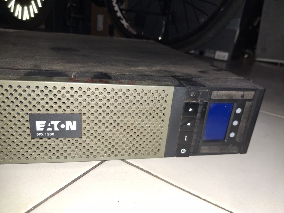 Сървърен UPS  Eaton 5px 1500