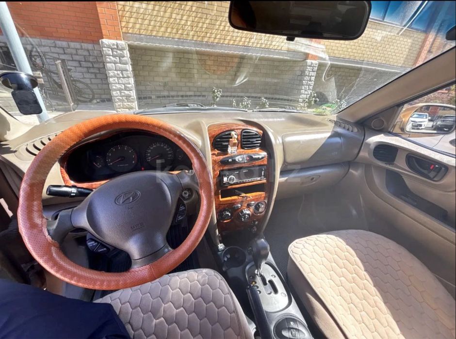 Продам машину Санта фе