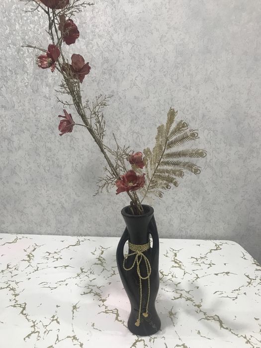 Вазы,цветы искусственные