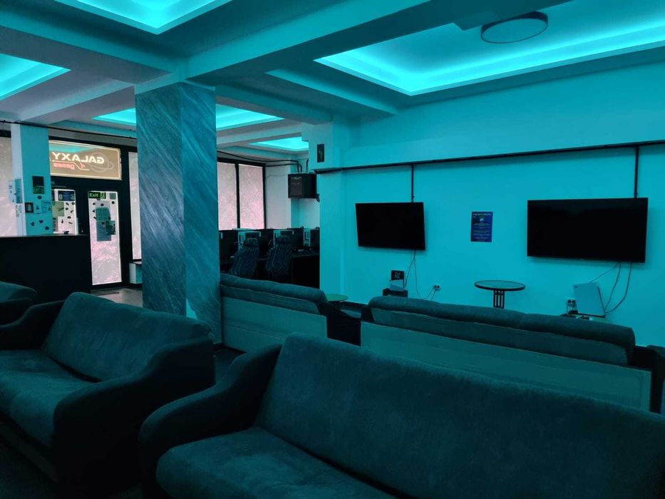 Vand afacere la cheie, sala de gaming unica in Bacau, pozitie centrala