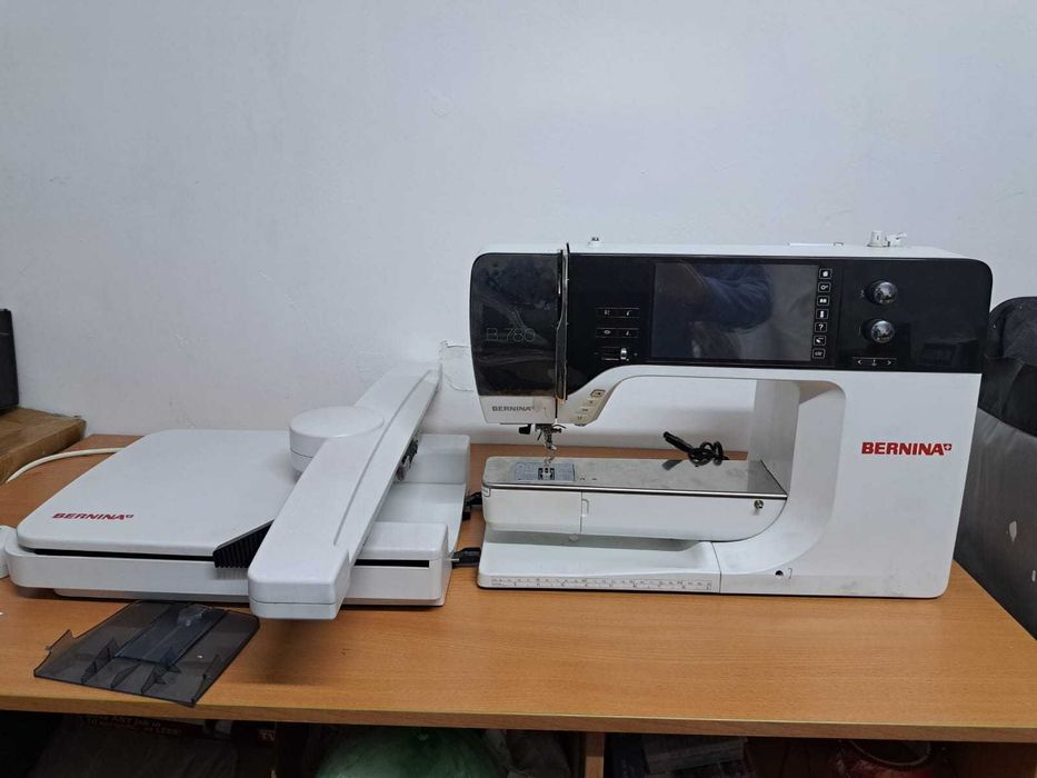 Швейная машина Bernina B780