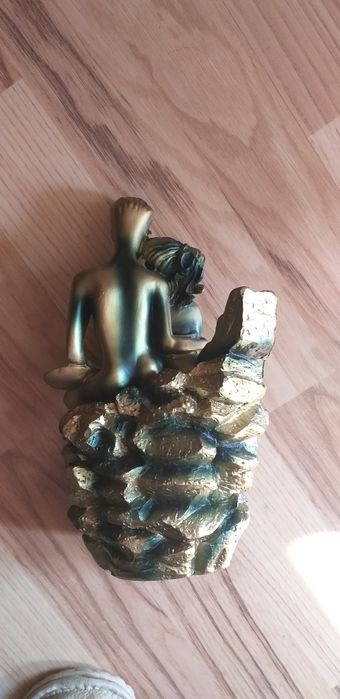 Statueta indragostitii din rasina