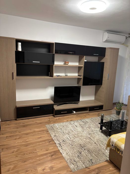 Apartament doua camere decomandat