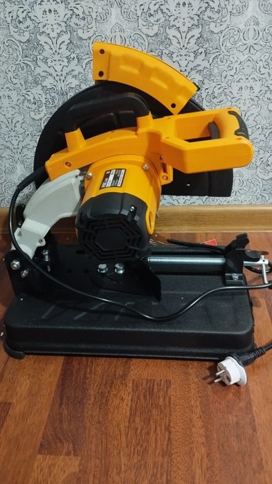 Торцовая режущая пила