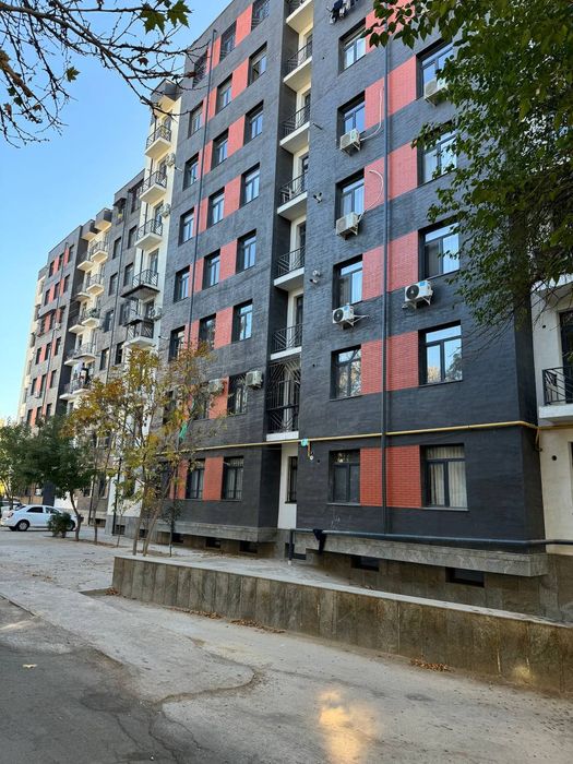 На Продаже 2 комнатная , Юнусабад-13 квартал  Новостройка