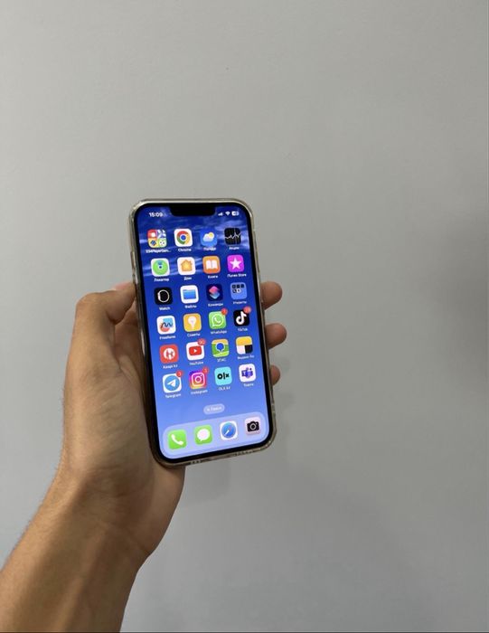 Iphone 13 на 128gb  Айфон 13