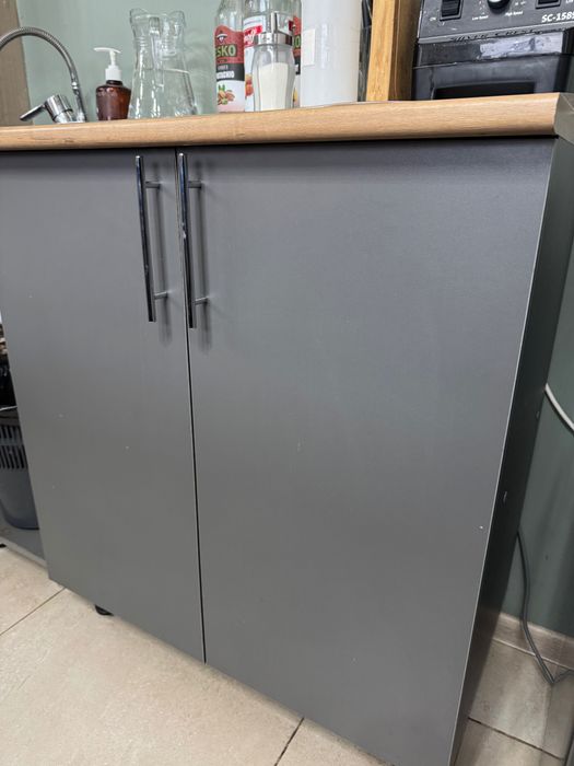 Продам тумбу для кухни