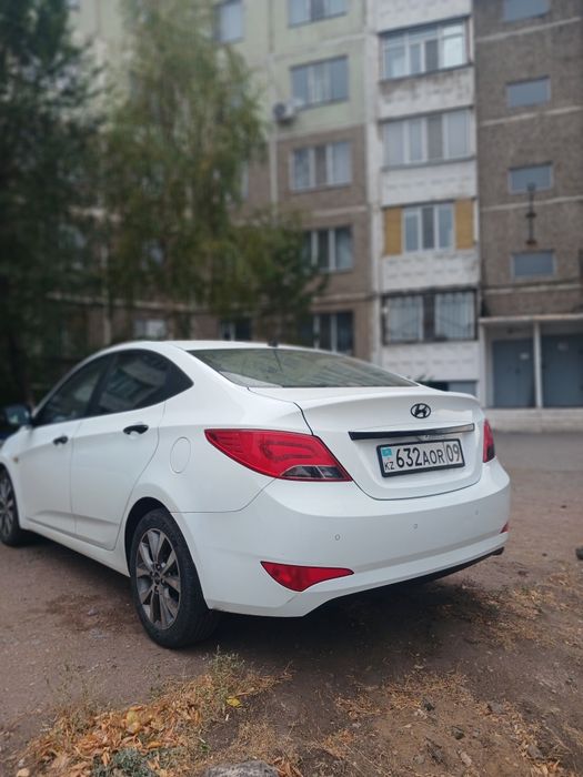 Hyundai accent 2015г