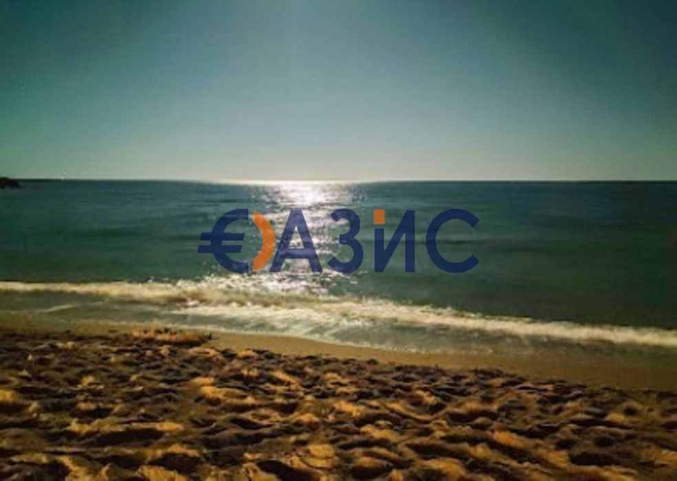 Продава се Двустаен апартамент в Свети Влас - 59 кв.м за 648 €/кв.м - Снимка #11