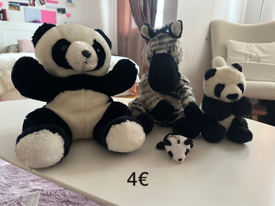 Лотове играчки, дрехи продавам, подарявам