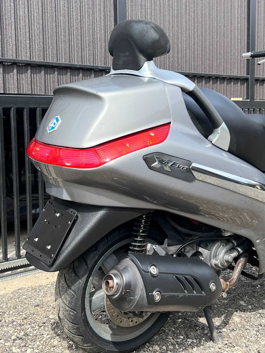 Scuter PIAGGIO va X-evo 125 cc RATE Fara Avans