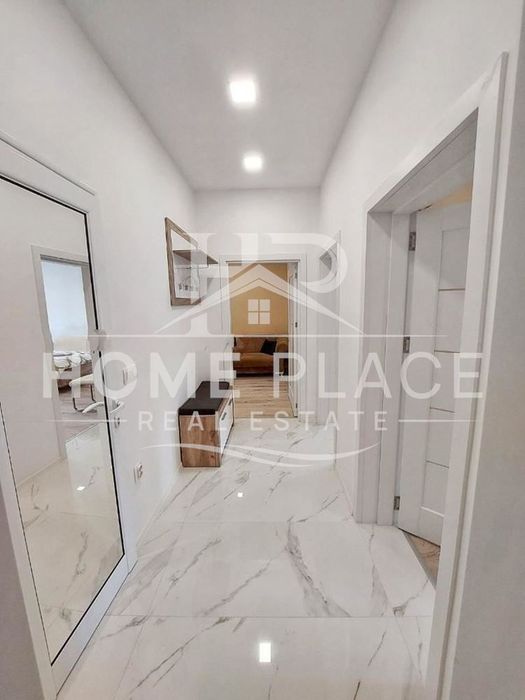 Дава се под наем Тристаен апартамент в Варна, Център - 91 кв.м за 997.05 € - Снимка #7