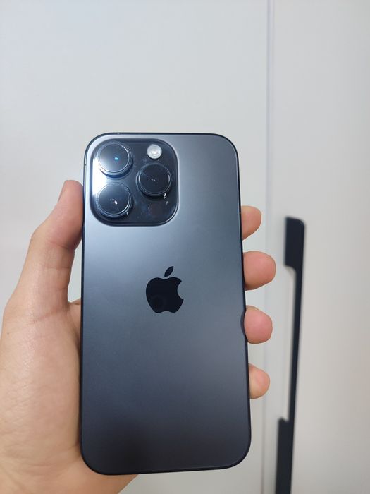 продам айфон 14 про