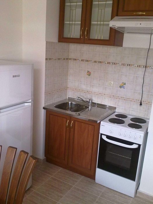 Дава се под наем Двустаен апартамент в София, Банишора - 45 кв.м за 460 € - Снимка #2