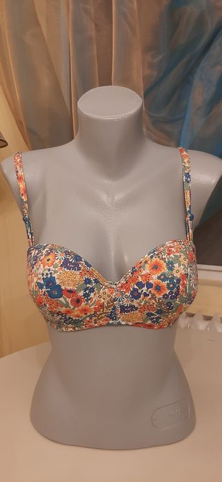 Бельо дамско - нови сутиени - итал. марка, бюстие, боди, бански горнищ