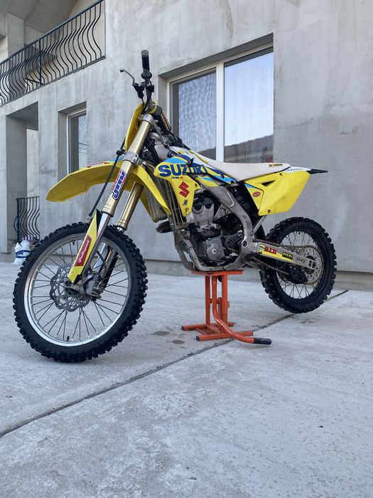 Suzuki RM-Z 450 injectie