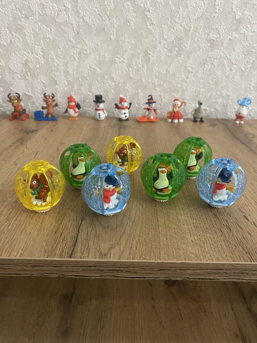 Продам Киндер Игрушки