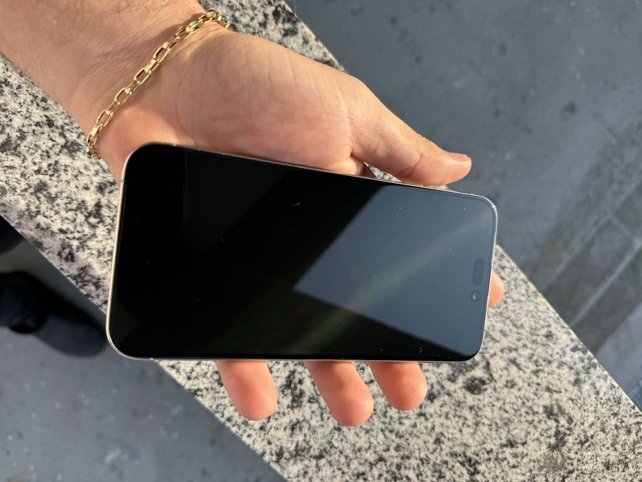 iPhone 15 Pro Max 512 GB, neverlocked