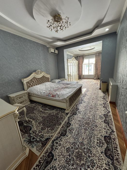 Сзади Mirabad Avenue.Аренда. Свой дом есть все удобства