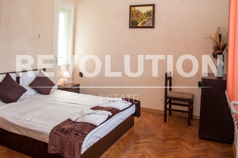 Дава се под наем Тристаен апартамент в Варна, ВИНС - 75 кв.м за 650 € - Снимка #2