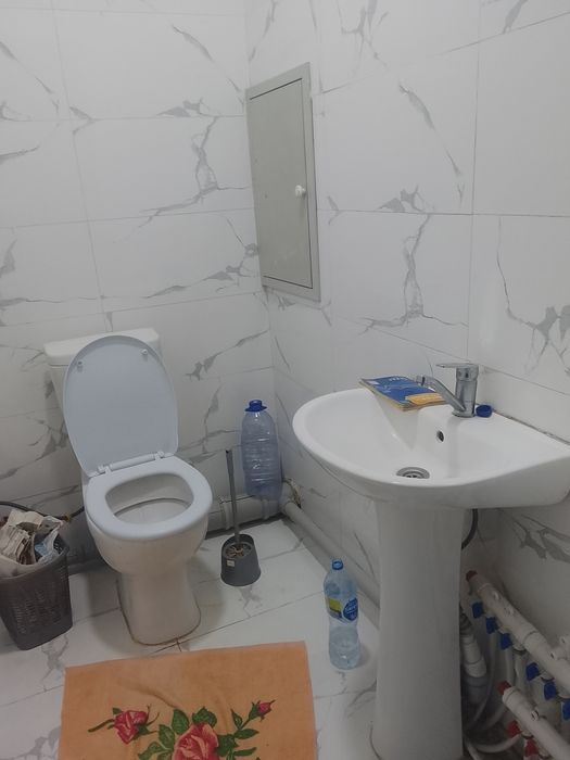 Kvartira  bollarga yangi darxonda metroga yaqin