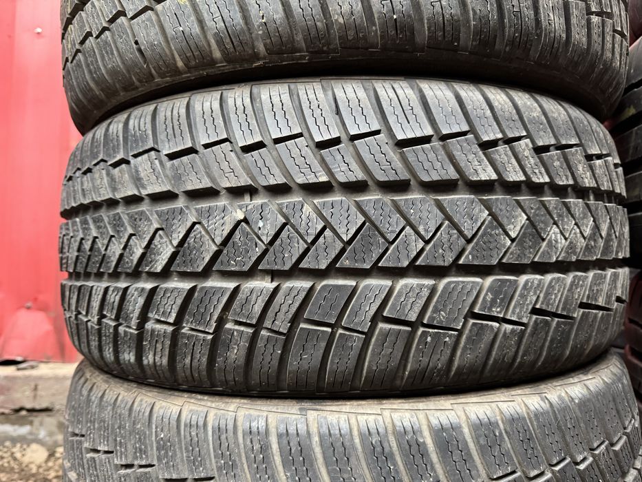 Anvelope 215/45/17 Vredestein