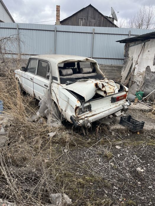 Продаю машину хорошую