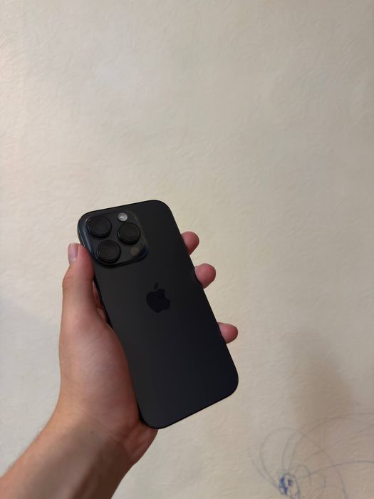 Iphone 16 pro 93%