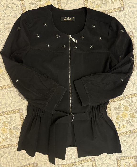 Брючные костюмы