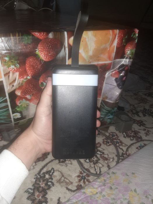 Power bank srochna sotiladi