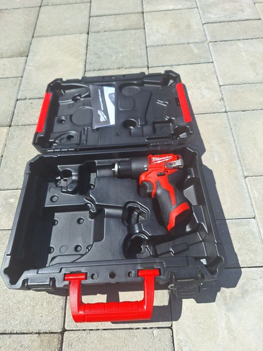 Milwaukee m12  BLPDRC