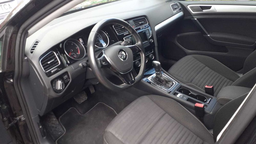 VW Golf 7 2015 c. automata - 250000 km 1.6 TDI, 105 cai